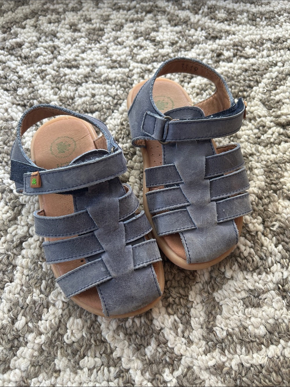 El Naturalista Kids Blue-Grey Suede Fisherman Sandals